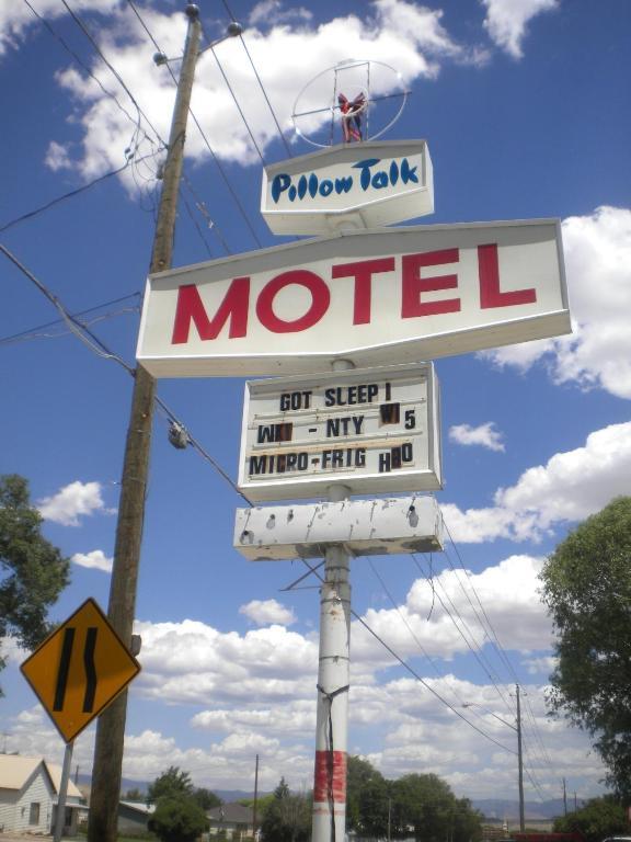 Pillow Talk Motel Wellington Exterior photo