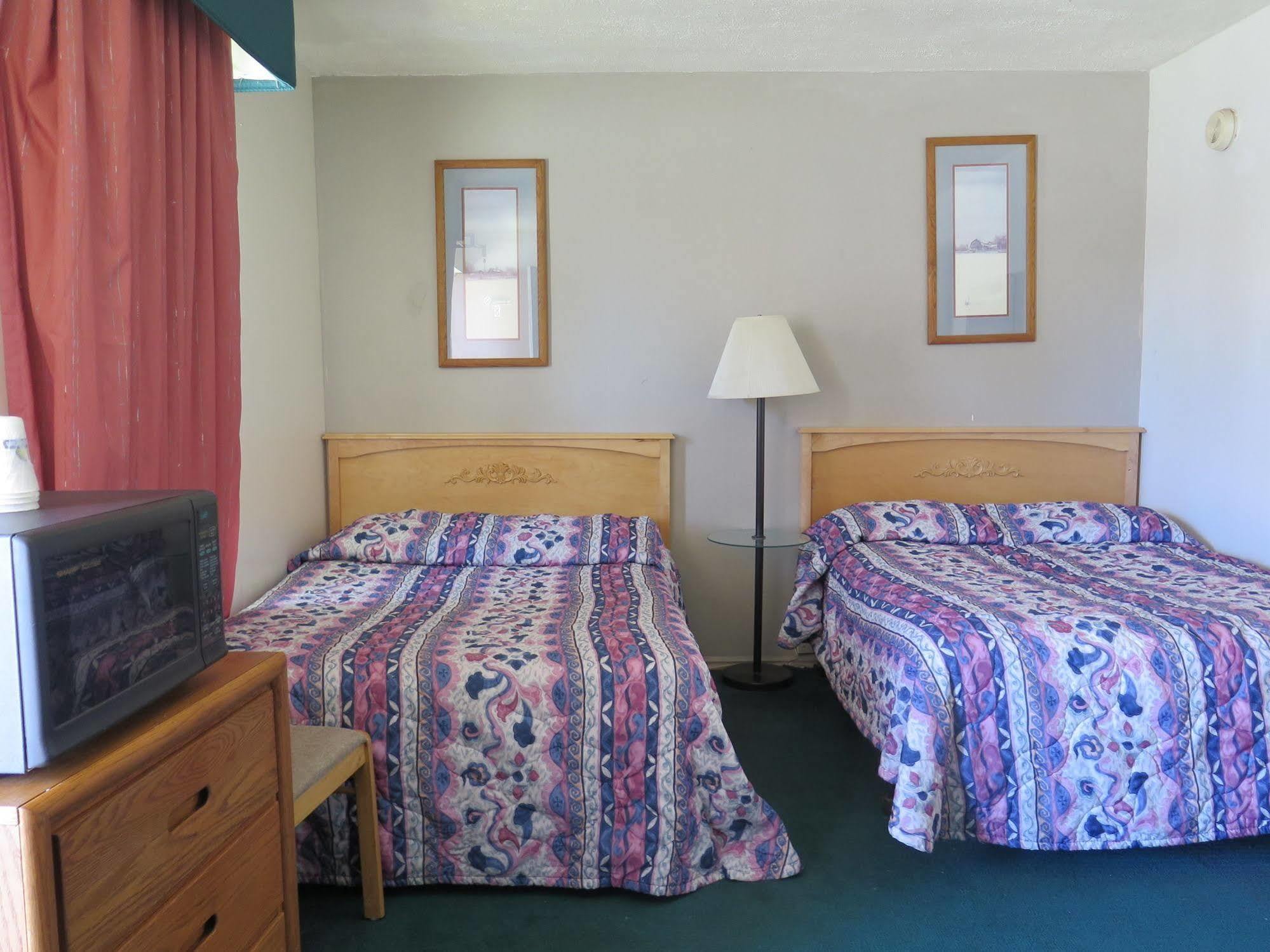 Pillow Talk Motel Wellington Exterior photo
