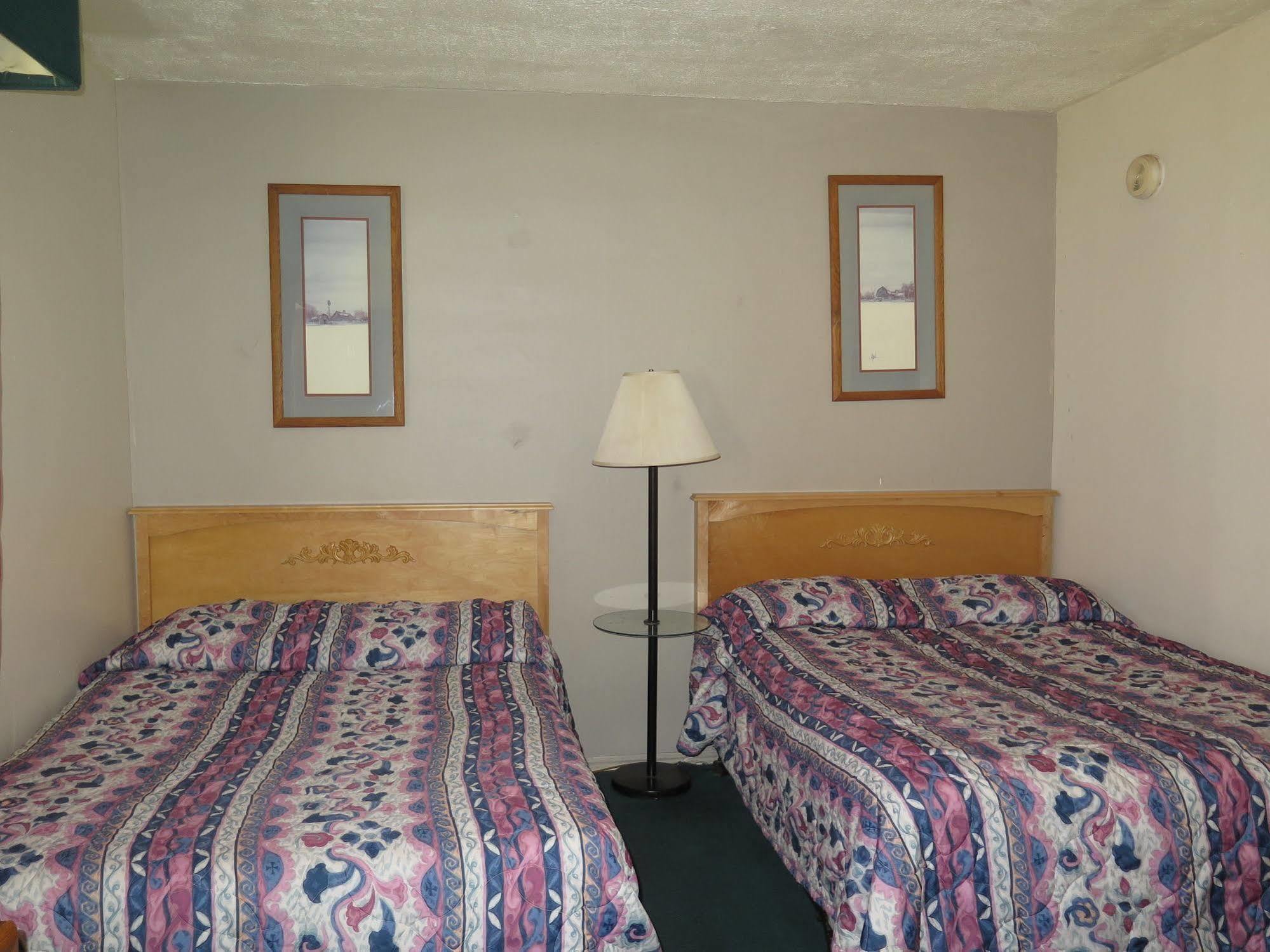 Pillow Talk Motel Wellington Exterior photo